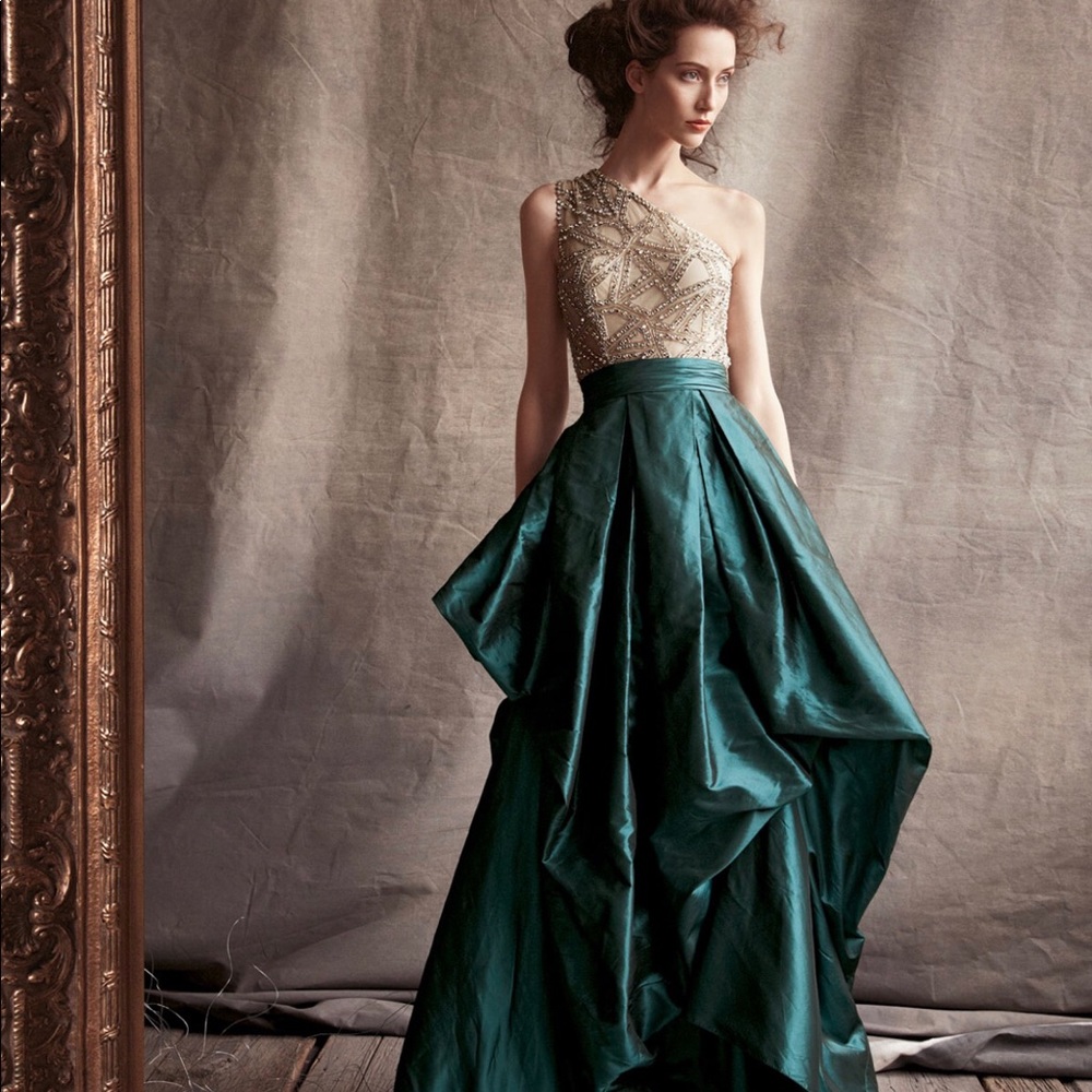 Naeem Khan one shoulder teal gown.